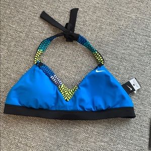 Nike swim top NWT